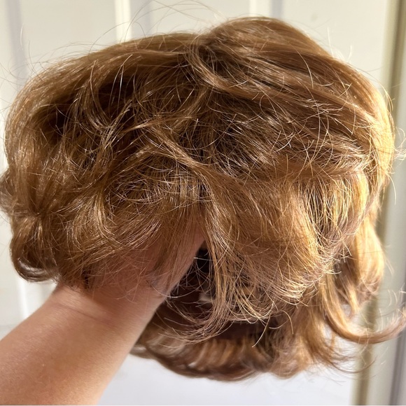 Lot Of 2 Paula Young Wigs Sensational Style Size A Color #27 Light Auburn In Box - Picture 2 of 16